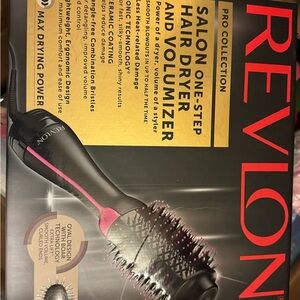 Revlon Pro Collection Hair Dryer and Volumizer - Black and Pink